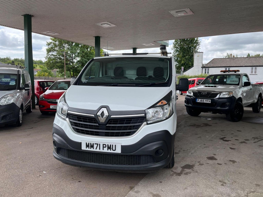 RENAULT TRAFIC