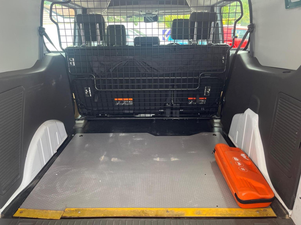 FORD TRANSIT CONNECT