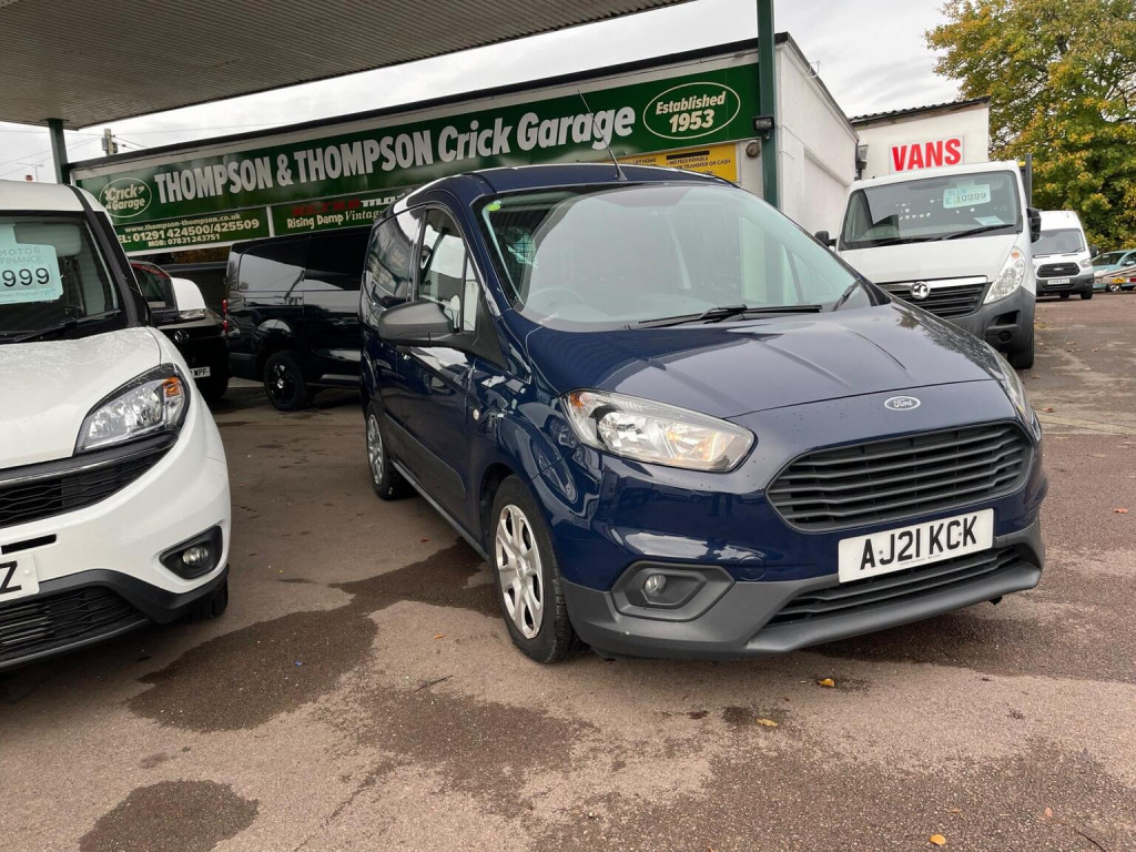 FORD TRANSIT COURIER