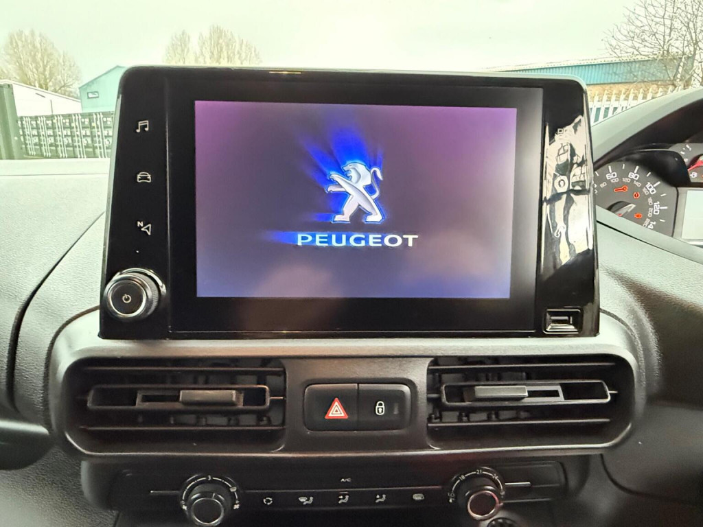 PEUGEOT PARTNER