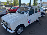 RENAULT 4