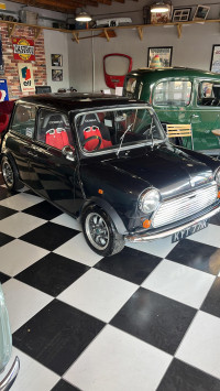 AUSTIN MINI