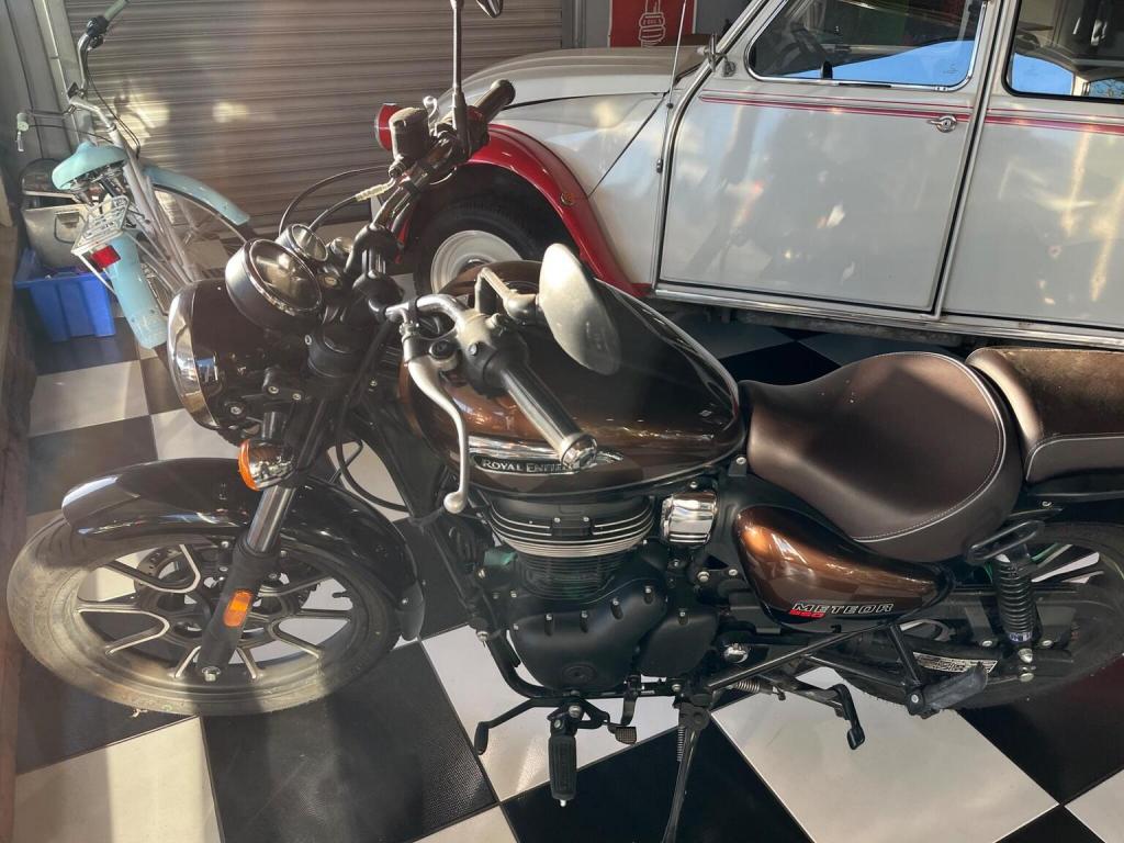 ROYAL ENFIELD METEOR