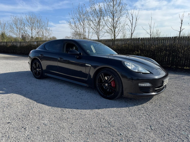 PORSCHE PANAMERA 3.0 D V6