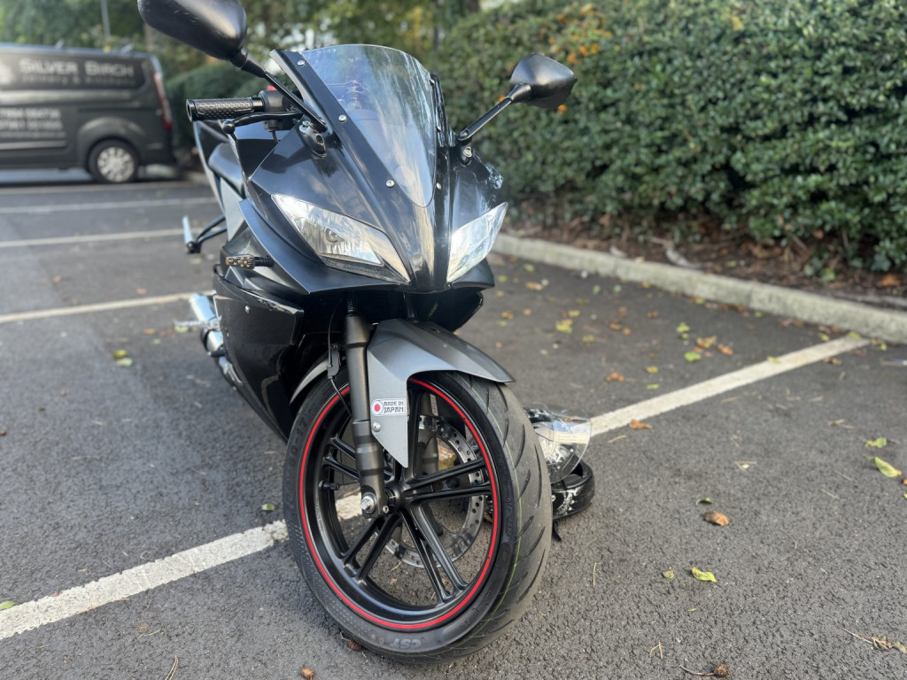YAMAHA R125
