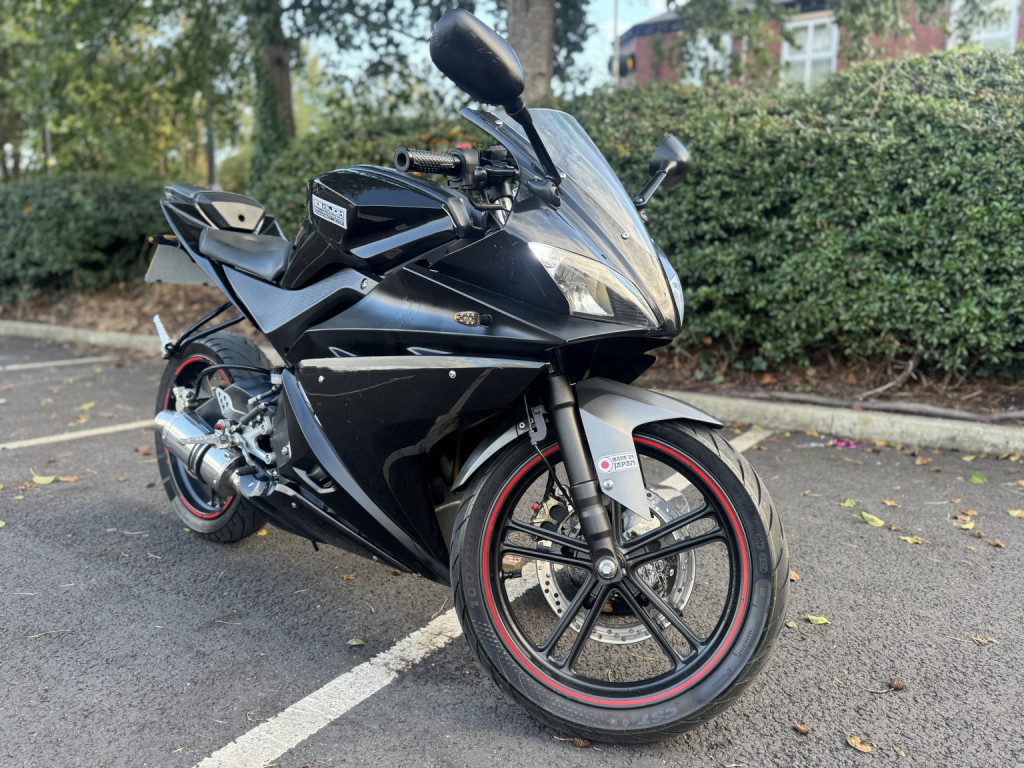 YAMAHA R125