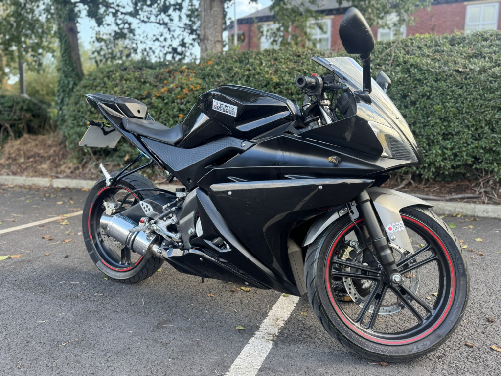 YAMAHA R125