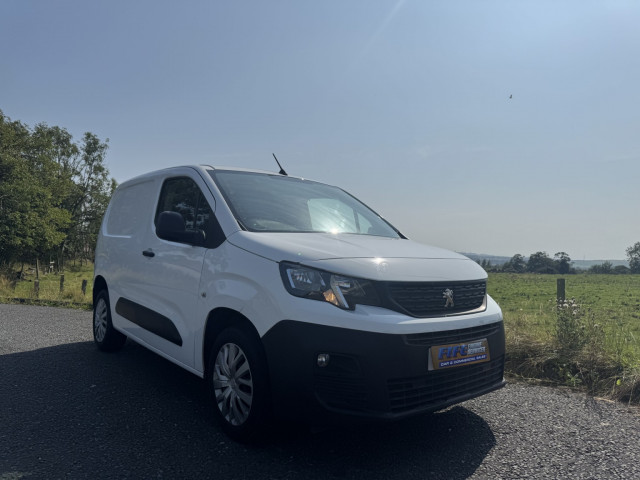 PEUGEOT PARTNER 1.5 BlueHDi 1000 Professional