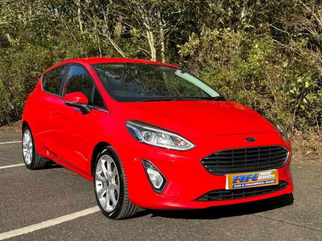 FORD FIESTA 1.0 T EcoBoost MHEV Titanium X