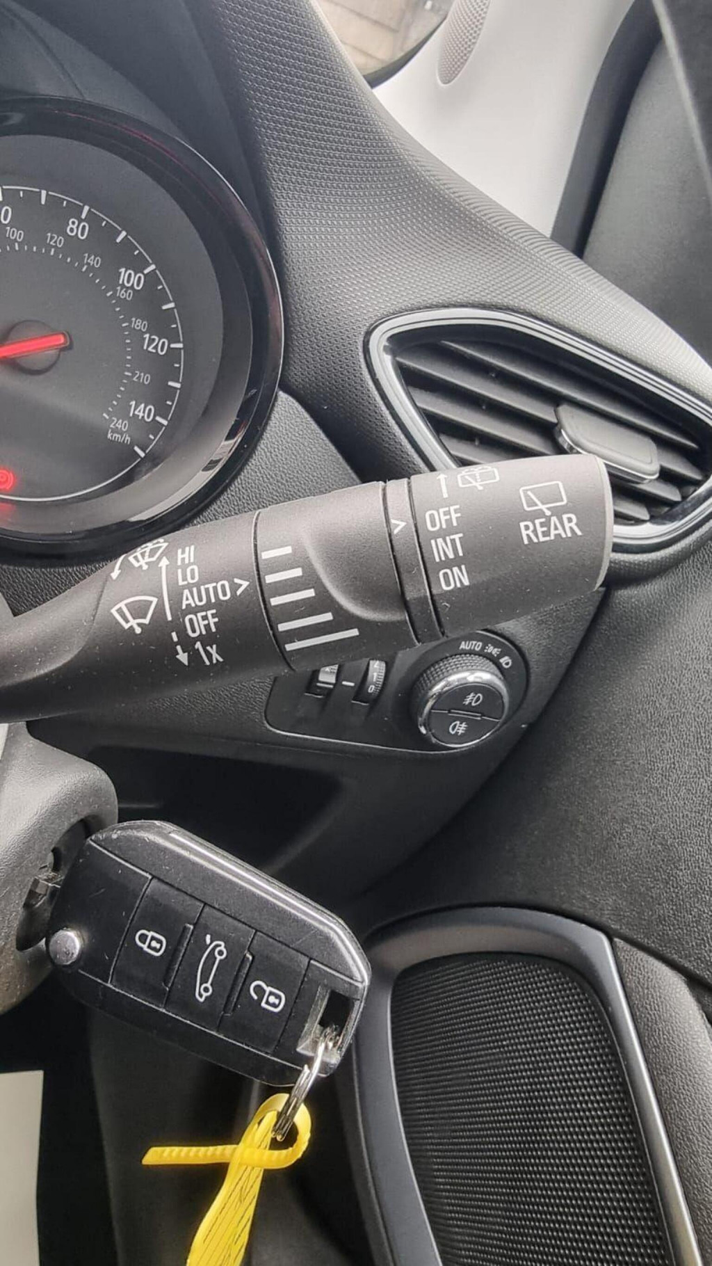 VAUXHALL CROSSLAND X