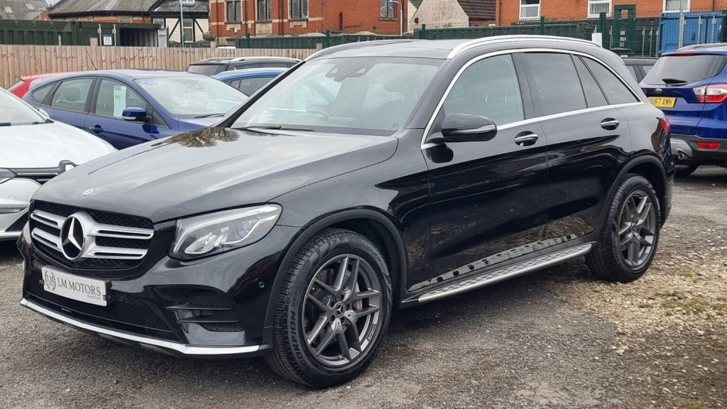 MERCEDES-BENZ GLC