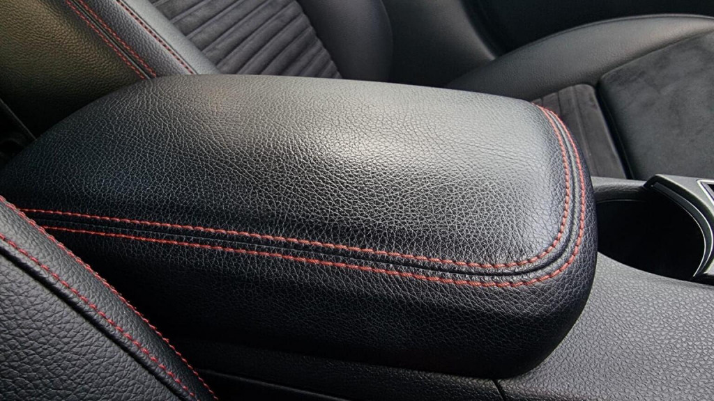 MERCEDES-BENZ GLA CLASS