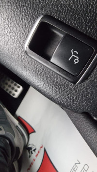 MERCEDES-BENZ GLA CLASS