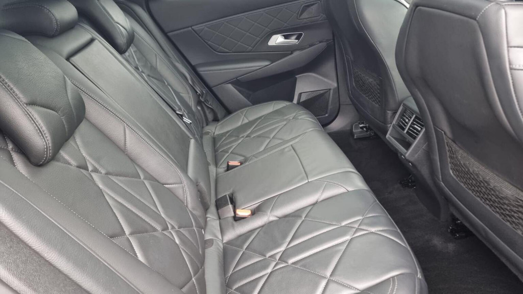 DS AUTOMOBILES DS 7 CROSSBACK