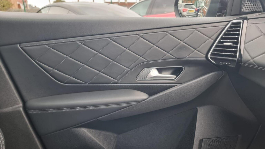 DS AUTOMOBILES DS 7 CROSSBACK