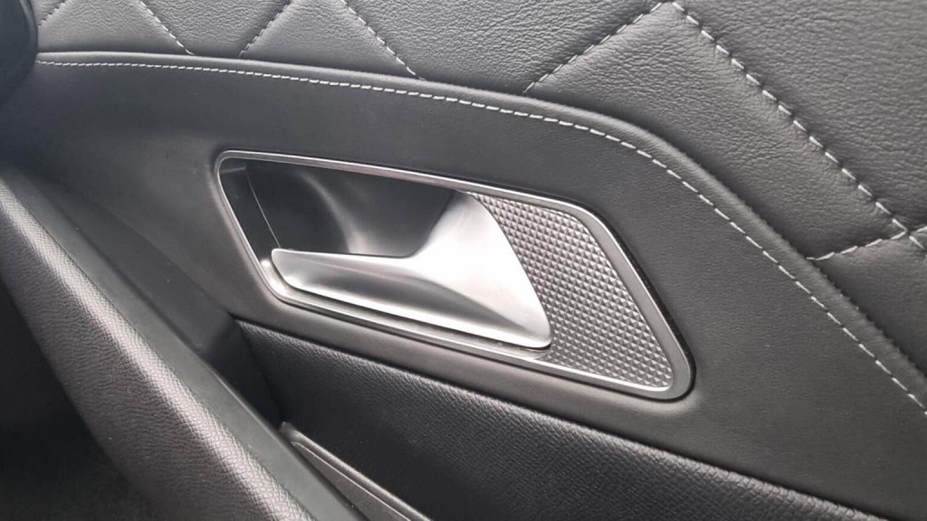 DS AUTOMOBILES DS 7 CROSSBACK