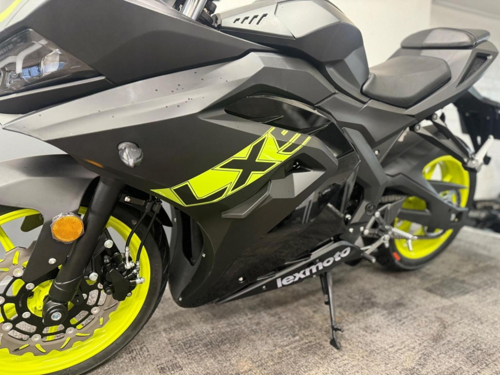LEXMOTO LXS