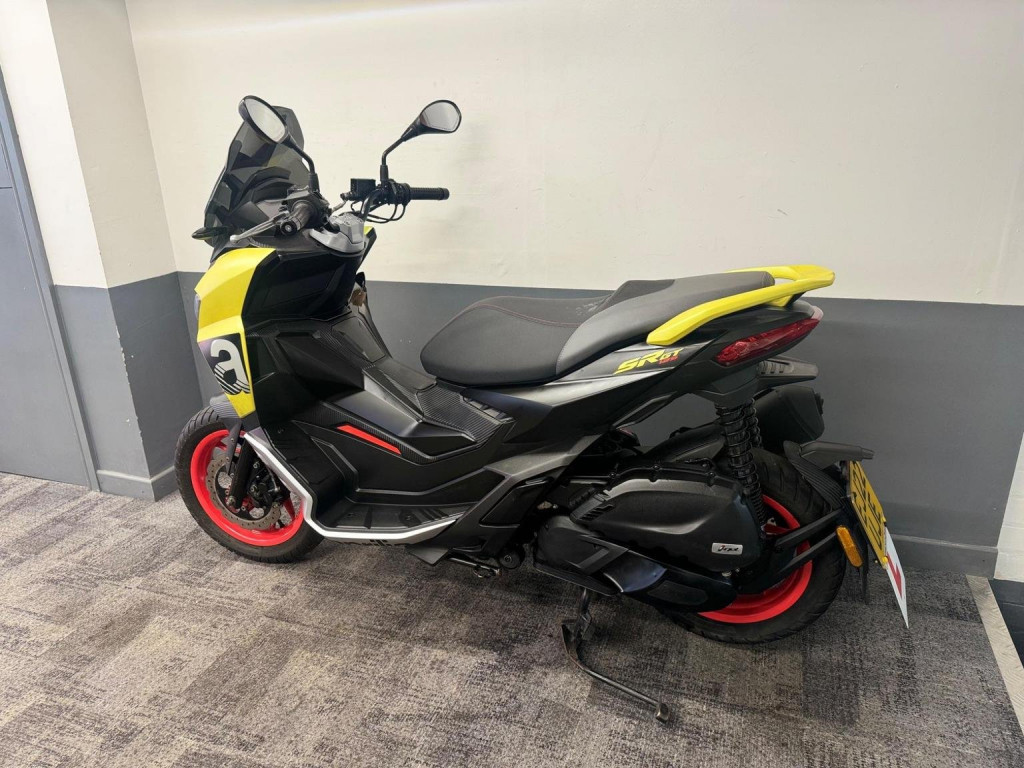 APRILIA SR