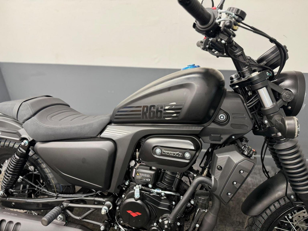 LEXMOTO 