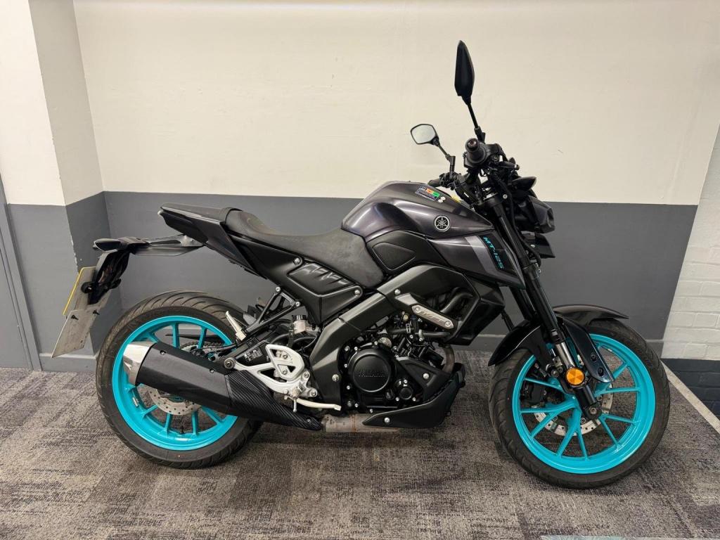 YAMAHA MT-125