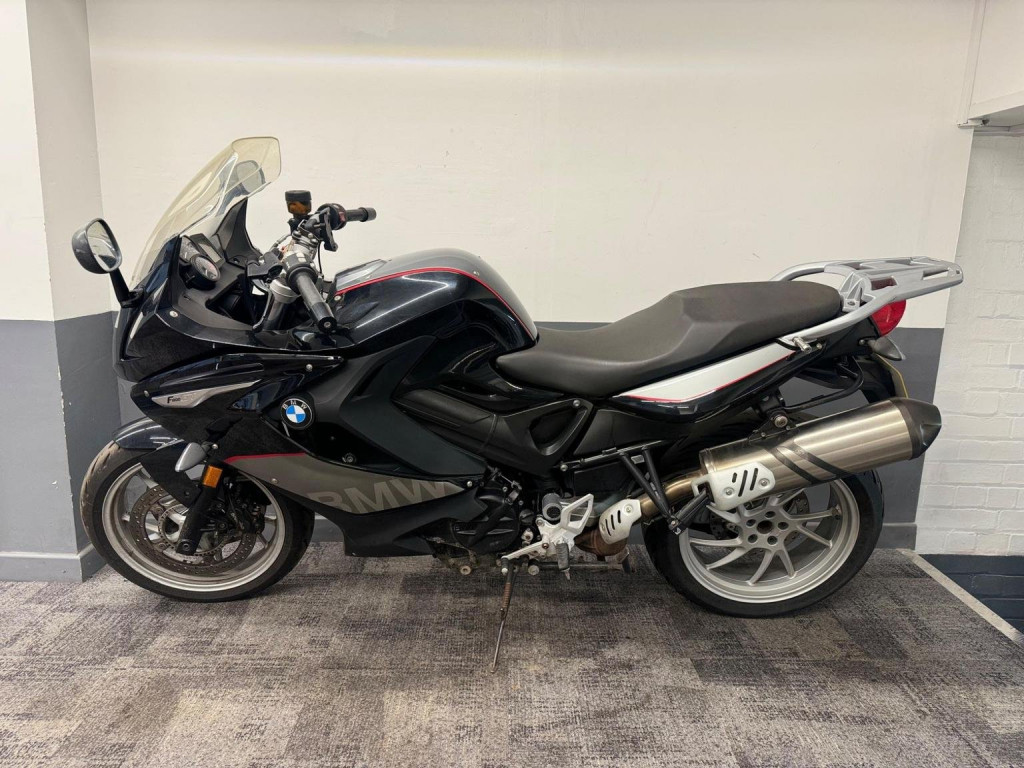 BMW F800GT