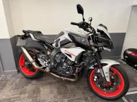 YAMAHA MT-10