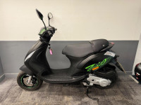PIAGGIO Zip