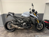 SUZUKI GSX-S1000