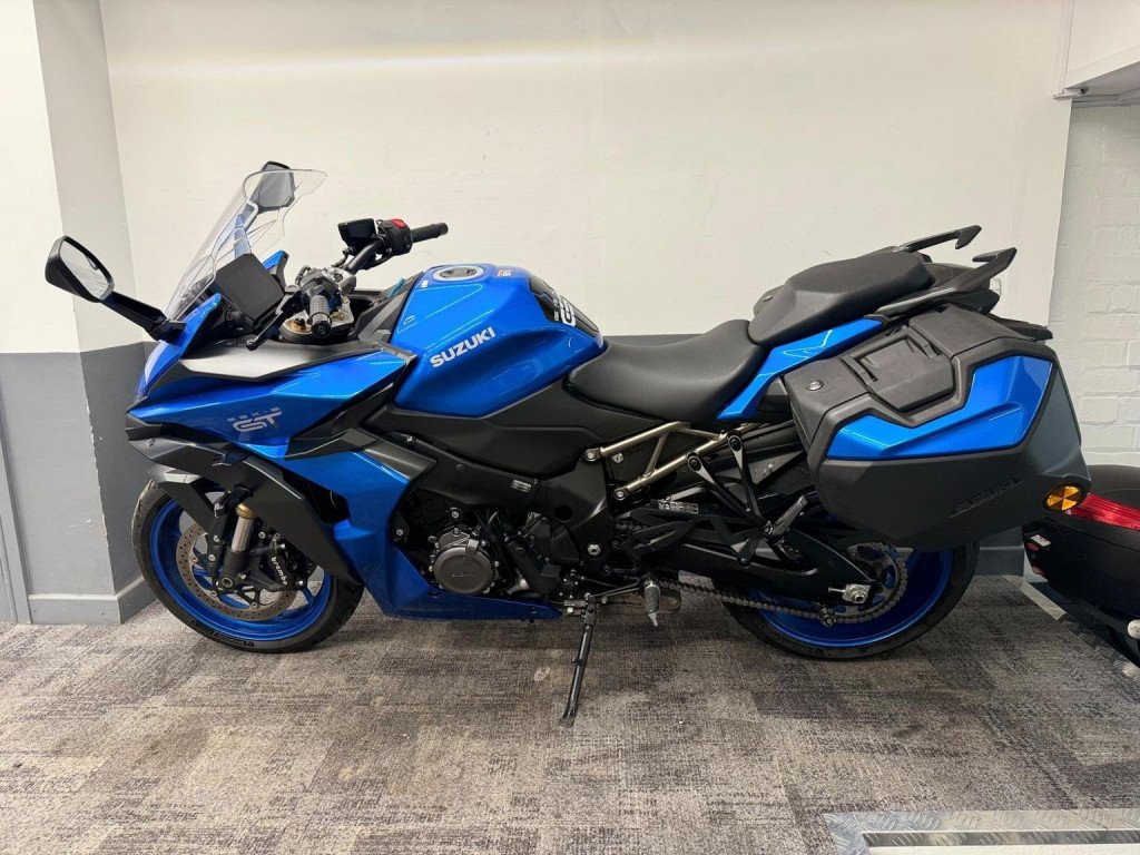 SUZUKI GSX