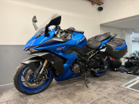SUZUKI GSX