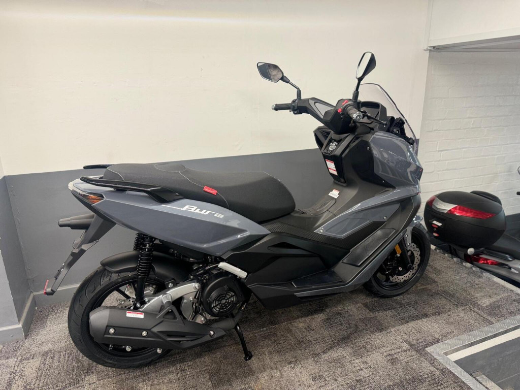 LEXMOTO AURA 125