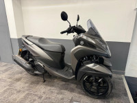 YAMAHA Tricity