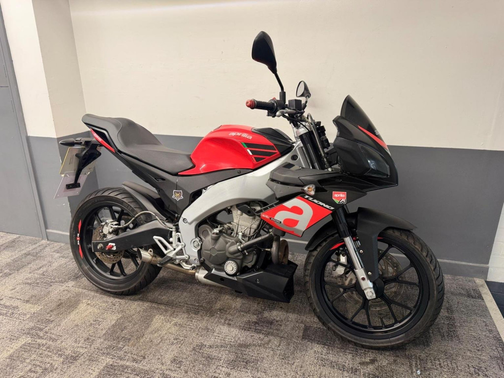 APRILIA Tuono 125