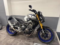 YAMAHA MT-09