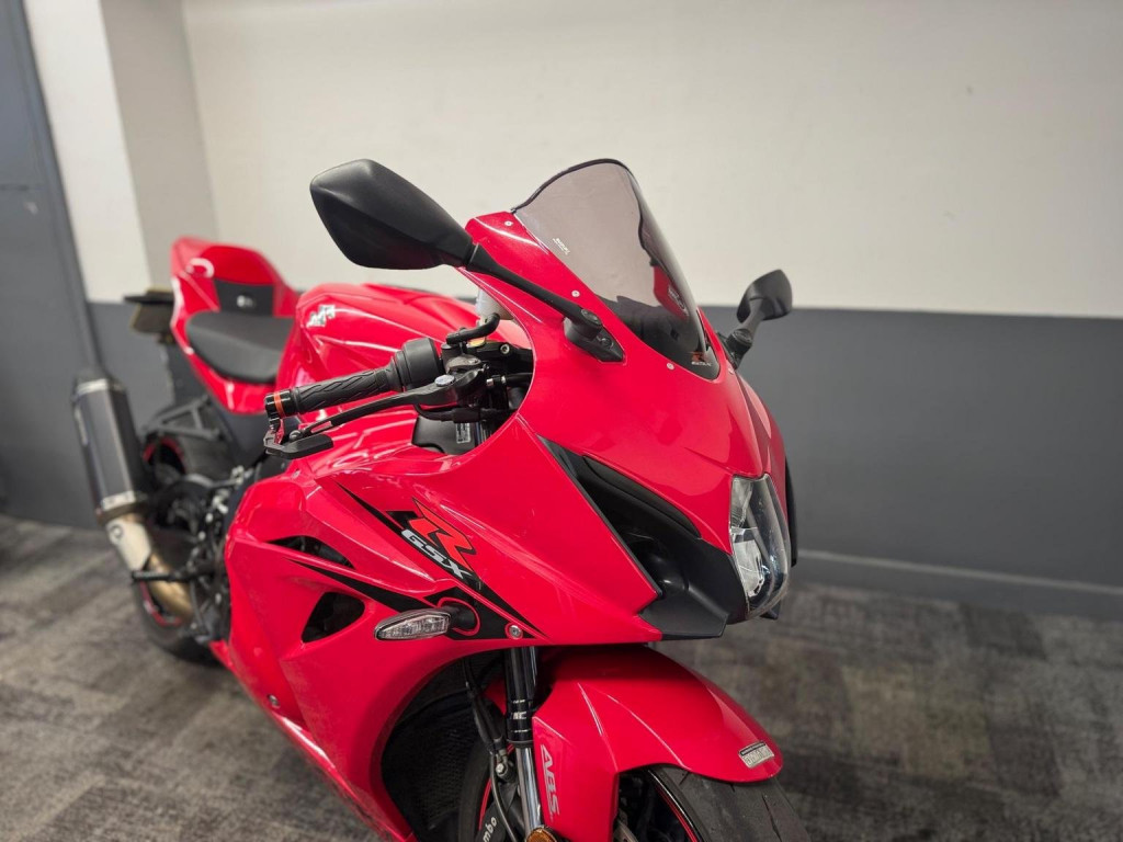 SUZUKI GSXR1000