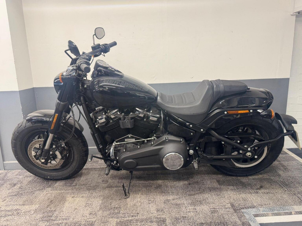 HARLEY-DAVIDSON Softail