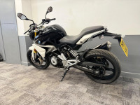 BMW G310R