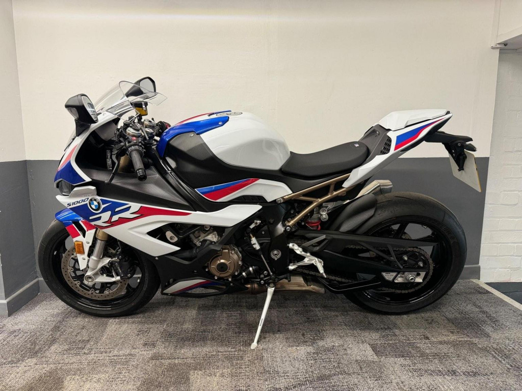 BMW S1000RR