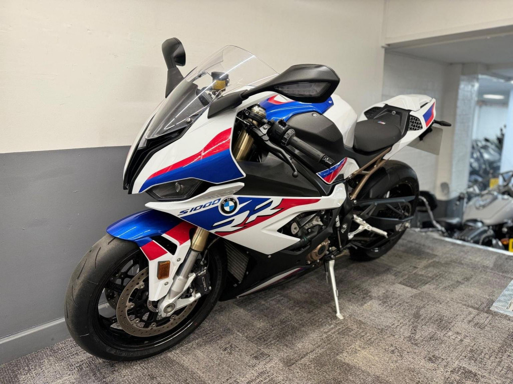 BMW S1000RR