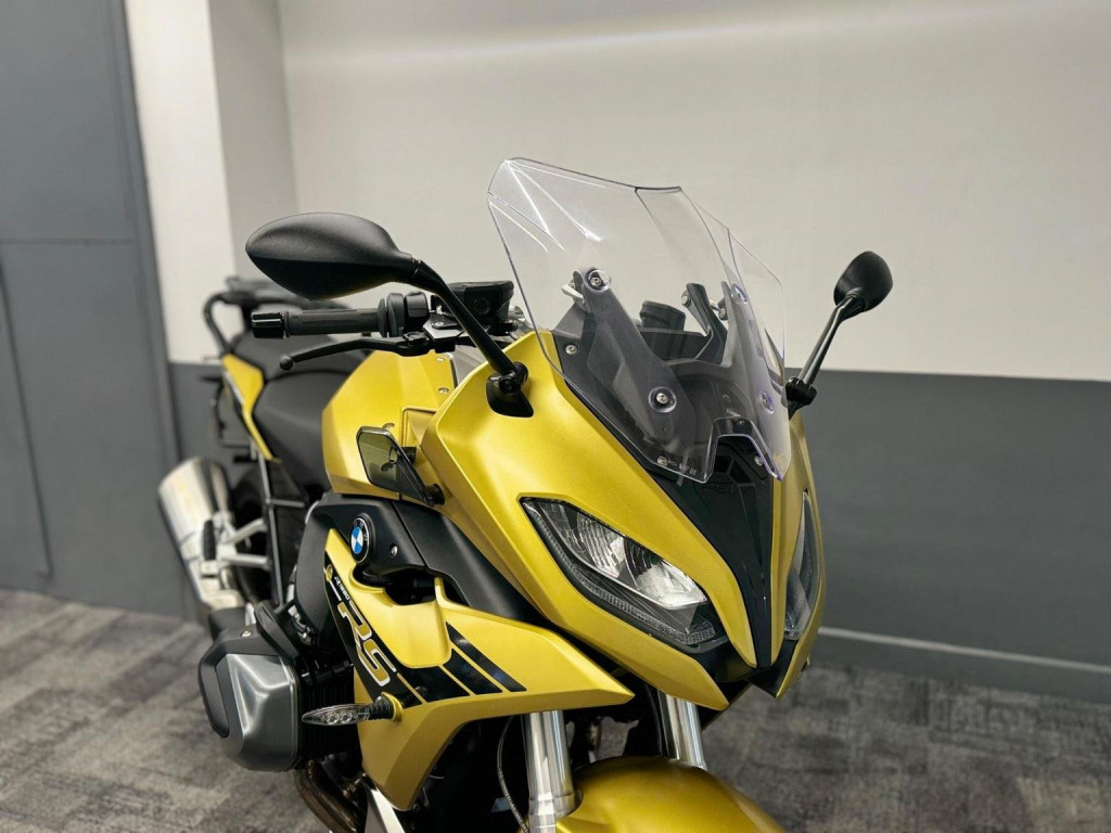 BMW R1250RS