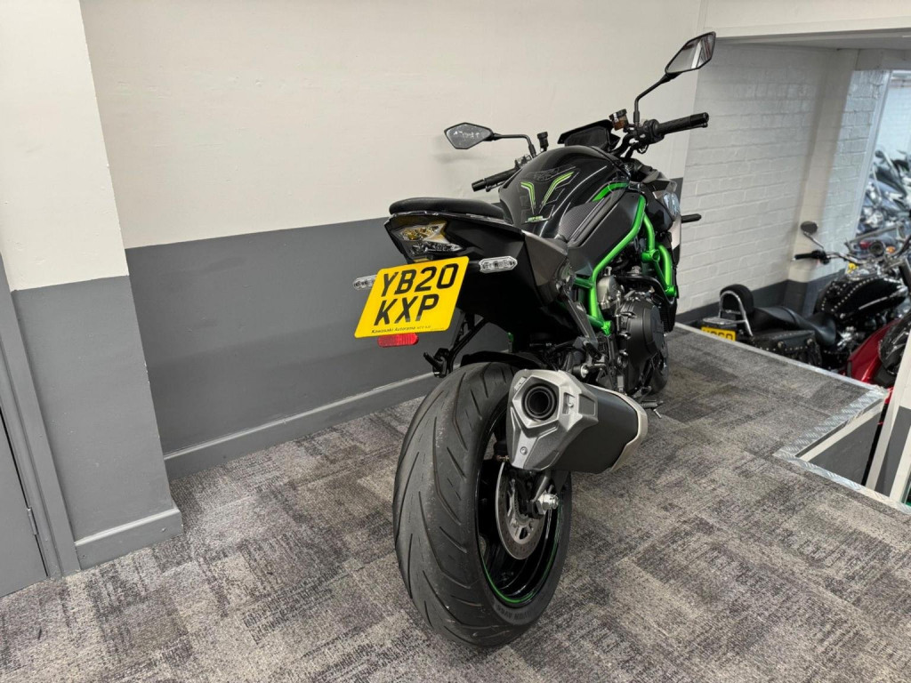 KAWASAKI Z1000