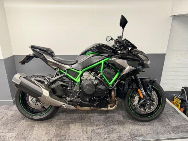 KAWASAKI Z1000