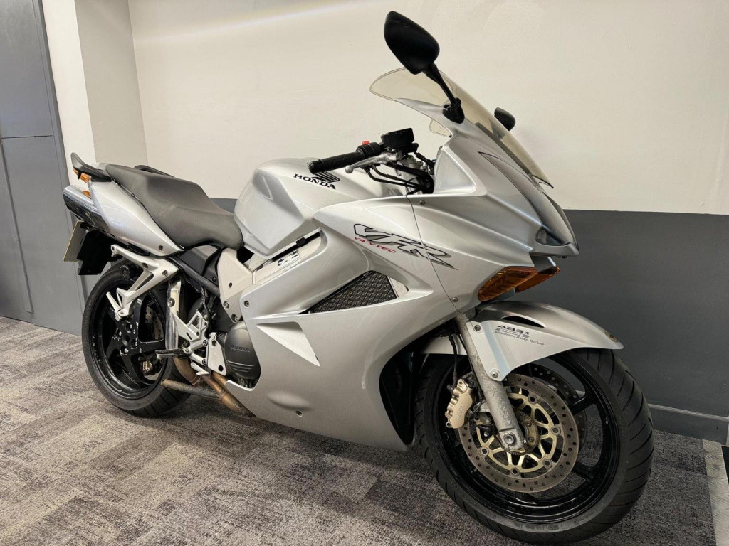 HONDA VFR800X