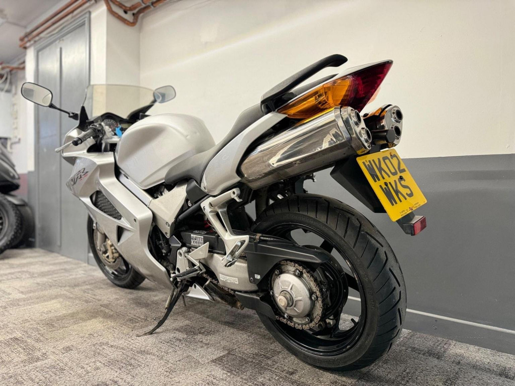 HONDA VFR800X