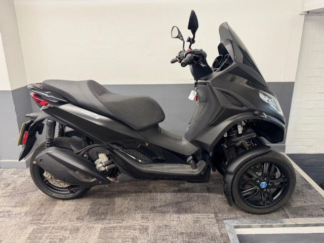 PIAGGIO MP3