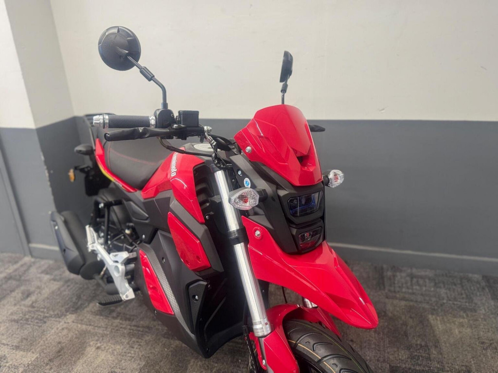 YAMASAKI YM125