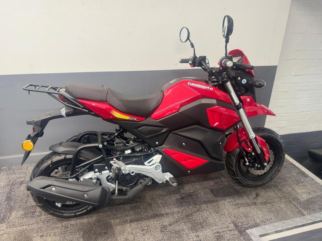 YAMASAKI YM125