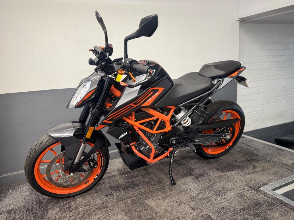 KTM 125 DUKE