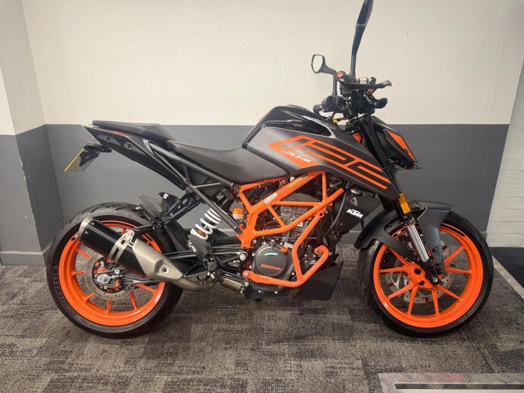KTM 125 DUKE
