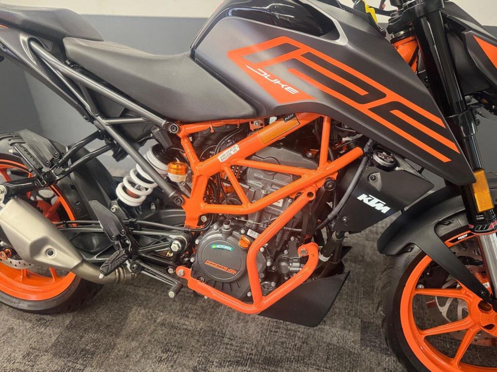 KTM 125 DUKE